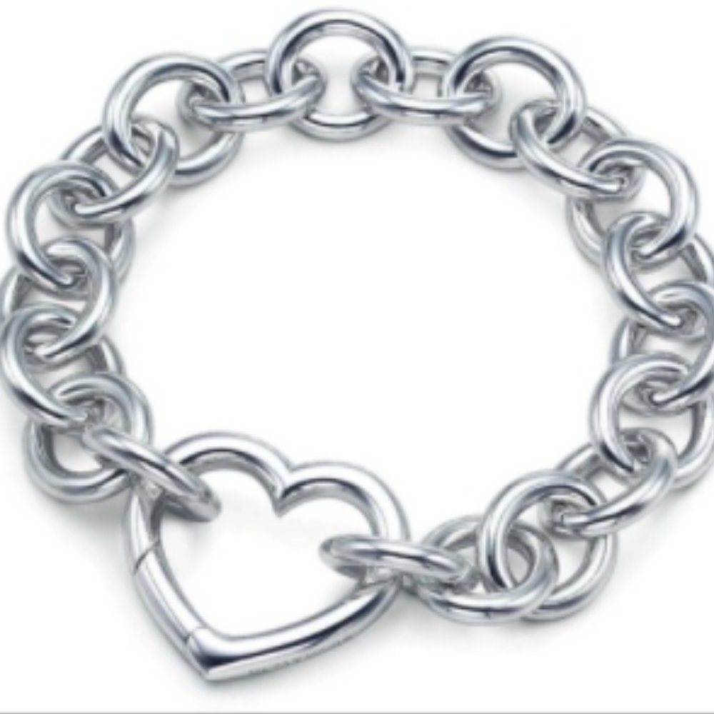 Authentic Tiffany & Co Silver Heart Clasp Bracelet